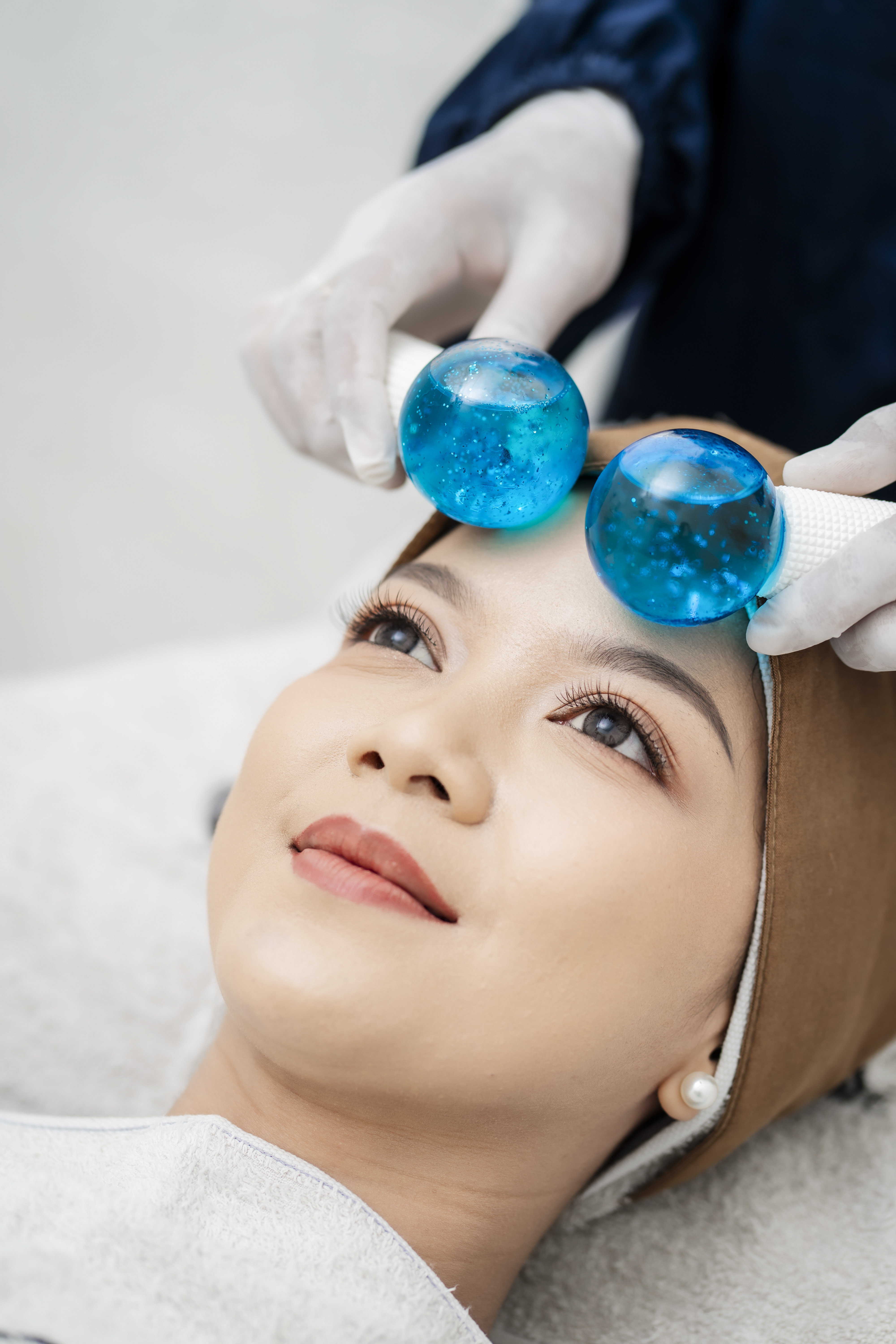 Ice Globe Treatment